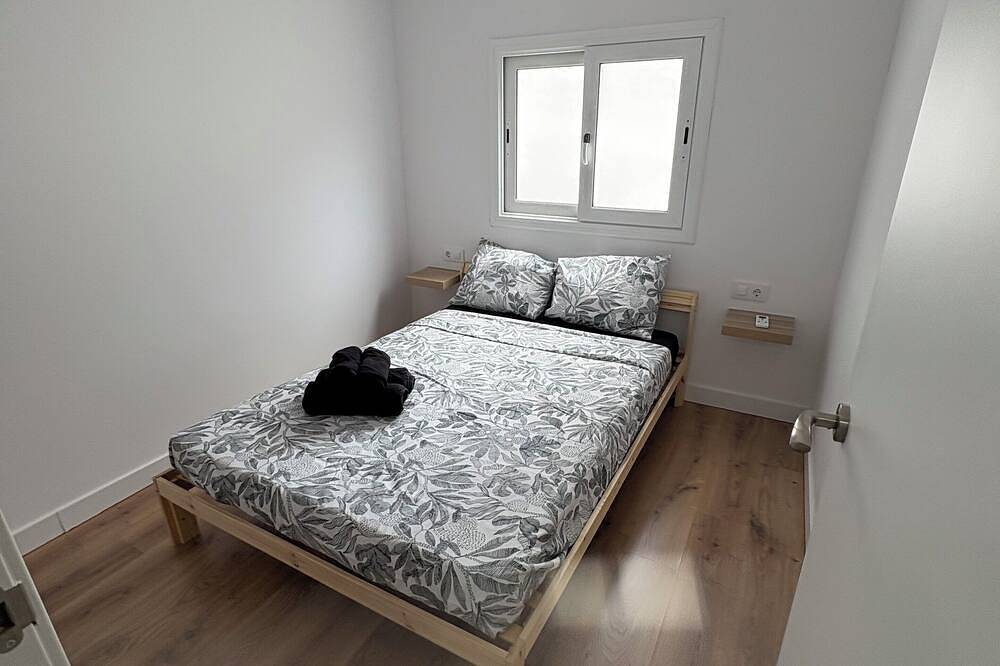 Apartamento entero, Amplio apartamento, jacuzzi-piscina ideal familias in Llagostera, Costa Brava