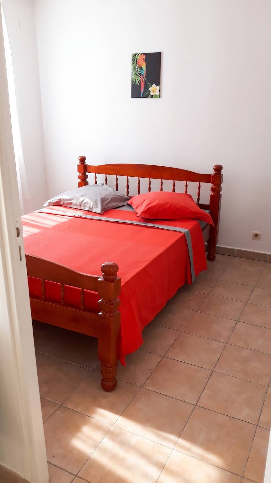 Appartement entier, Appartement lumineux aux Abymes, 56 m², terrasse et parking in Les Abymes, Guadeloupe