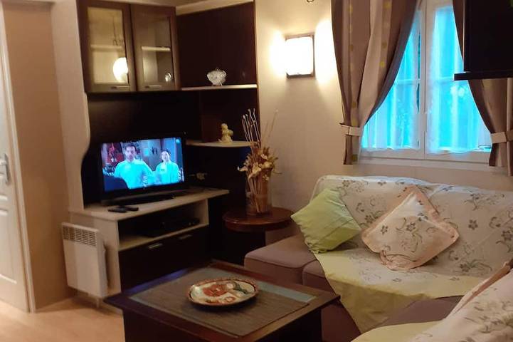 Mobihom mountain view good for a small family for a pleasant stay in Lucciana, Bastia region