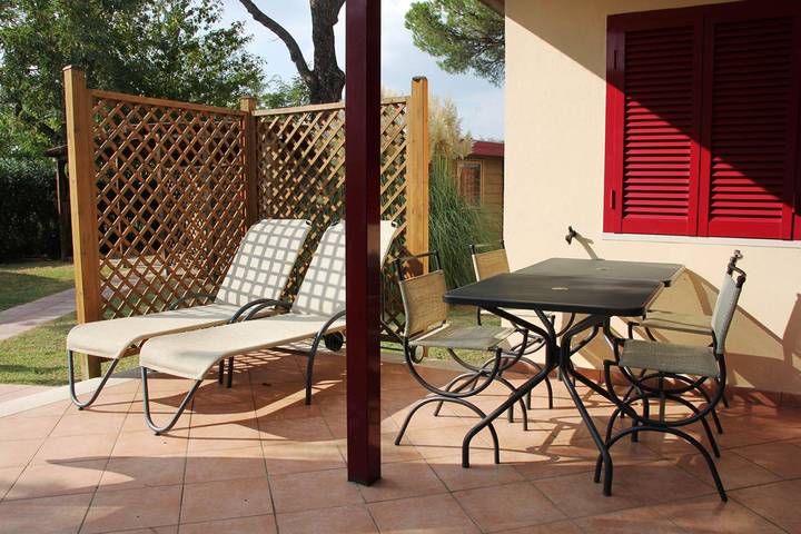 Casa vacanza per 4 persone, con Giardino e Vista lago in Lago di Bolsena