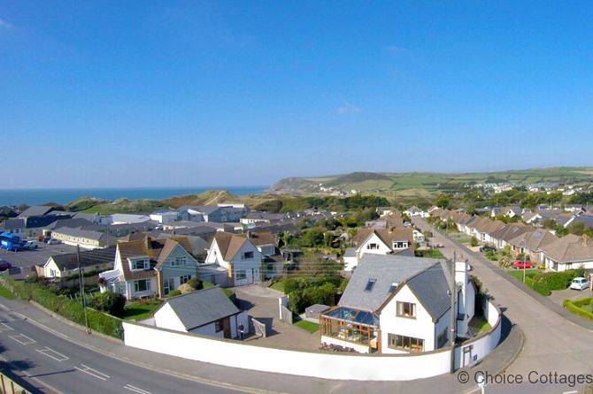 Croyde Waves | 4 Bedrooms in Croyde, Devon