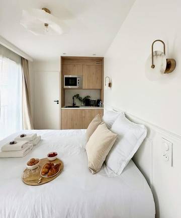 Gîte pour 2 personnes, avec jardin et terrasse à Combs-la-Ville