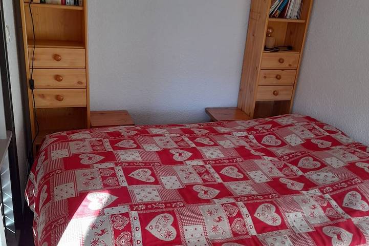 Appartement entier, Logement pour 6 personnes,  vue sur le Mont Blanc et au pied des pistes in Samoëns, Région de Bonneville