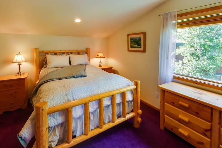 Vacation apartment for 6 people, with terrace and pool in Idaho