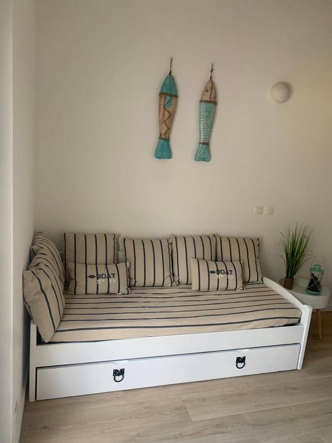 Location de vacances pour 6 personnes, avec jardin ainsi que piscine et bassin pour enfant dans Plage des Sables-Vignier - 3