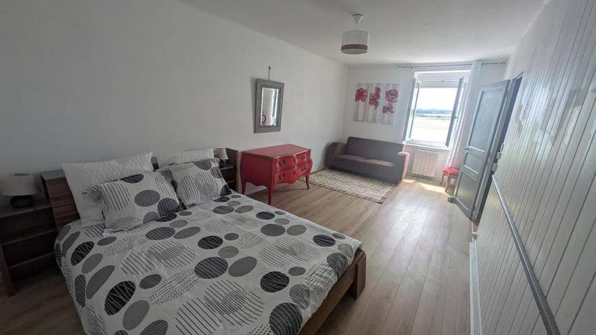 Location de vacances pour 6 personnes, avec terrasse et vue, animaux acceptés à La Ville-ès-Nonais - 4