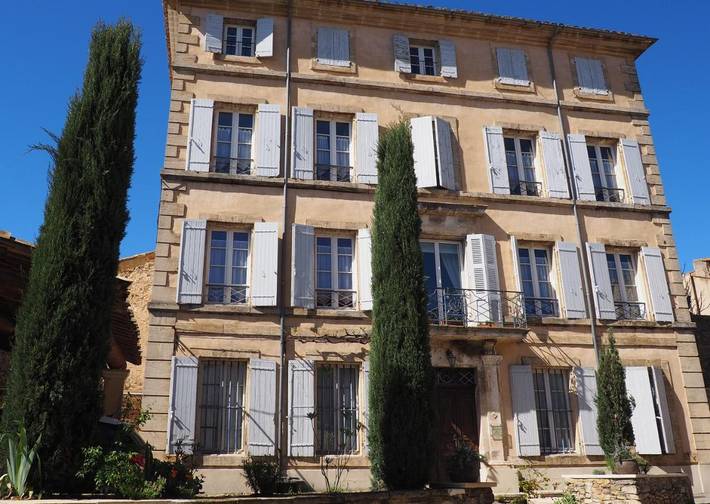 Chambre d’hôte pour 2 personnes, avec Terrasse et Jardin ainsi que Piscine et Vue