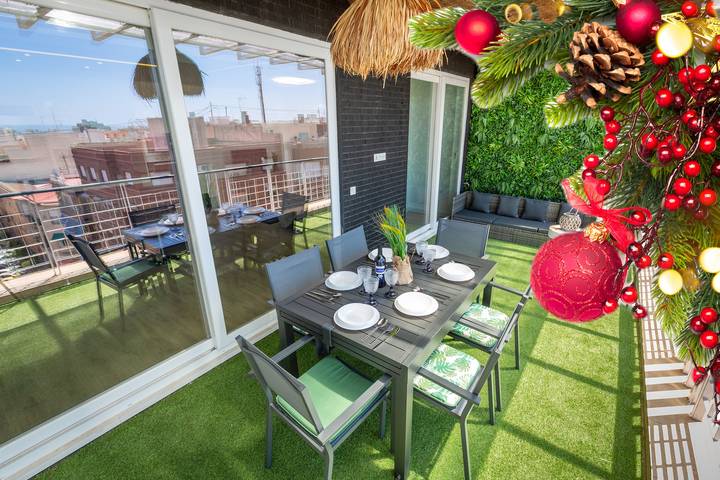 Appartement de vacances pour 7 personnes, avec vue sur l’océan et jardin