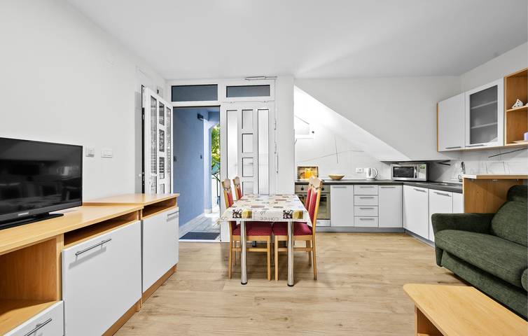 Gîte pour 4 personnes, avec terrasse à Zaboric - 4