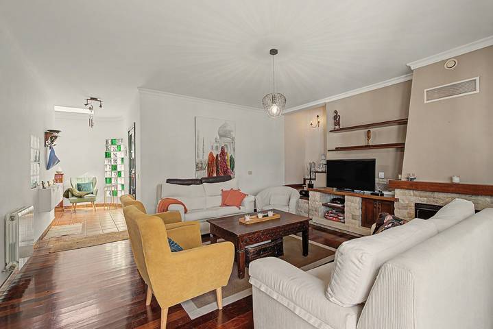 Vacation Home 'Onkar's House' with Mountain View, Wi-Fi and Air Conditioning in Cuesta Falcón, Teror