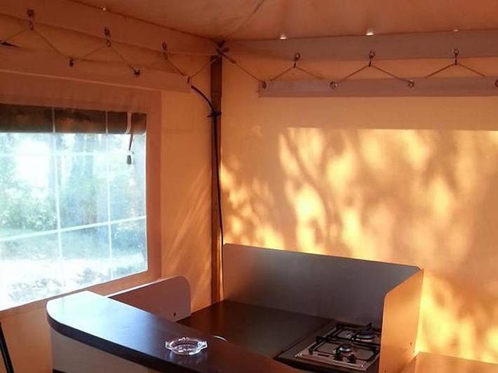 Camping Parc Saint Sauvayre - Bungalow toilé 5 personnes - 5 places in Vagnas, Ardèche