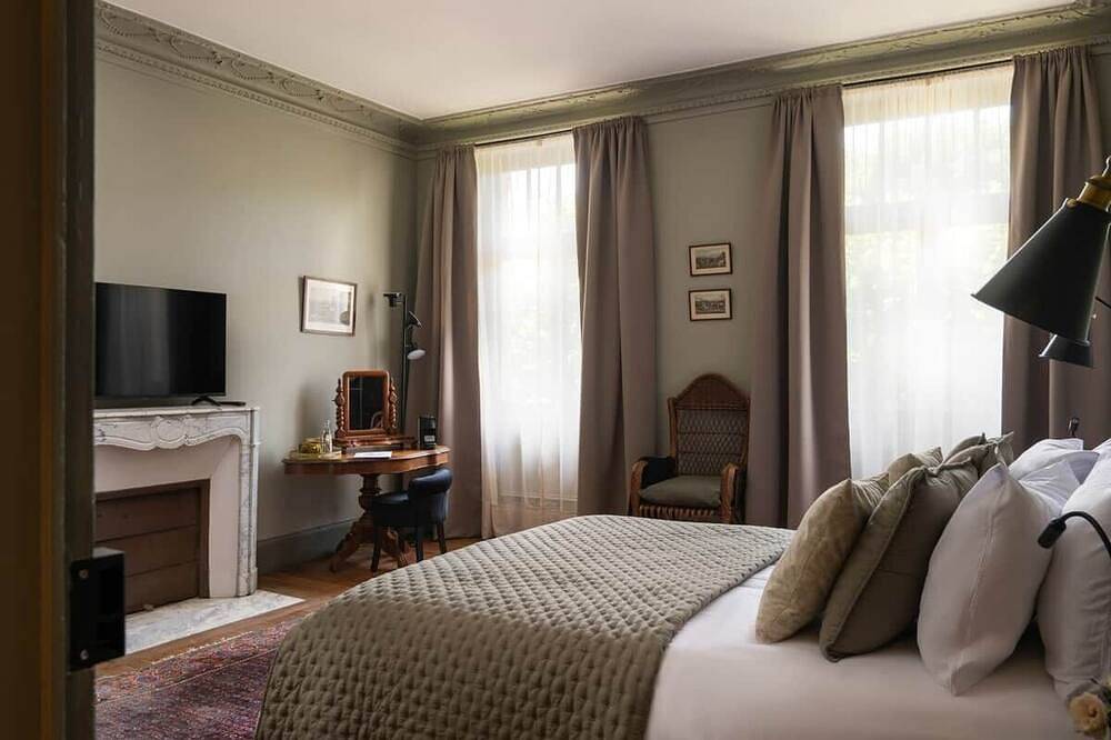 \"Les Villas du Parc\" - Vittel Thermal Park\n\n\"Ambroise\" Guesthouse in Vittel, Neufchâteau (France)