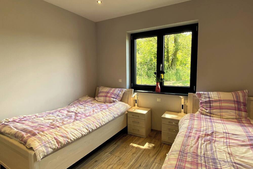 Ganze Wohnung, Ruhige Ferienwohnung am Weiher in Schmidt Haustierfreundlich in Schmidt, Nideggen