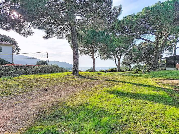 Location de vacances pour 4 personnes, avec jardin à Calcatoggio - 3