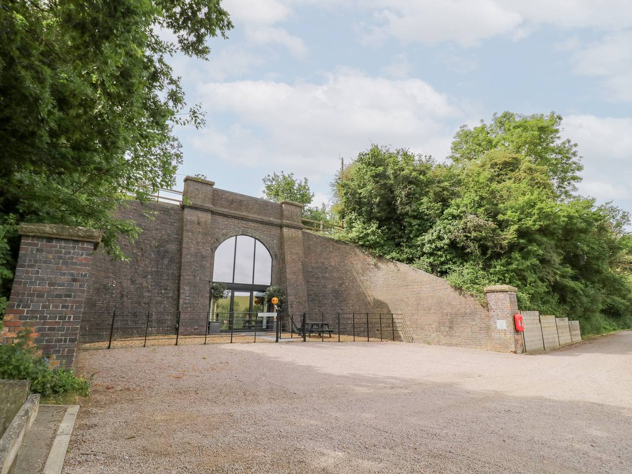 The Tunnel at Bridge Lake Farm and Fishery in Oxfordshire