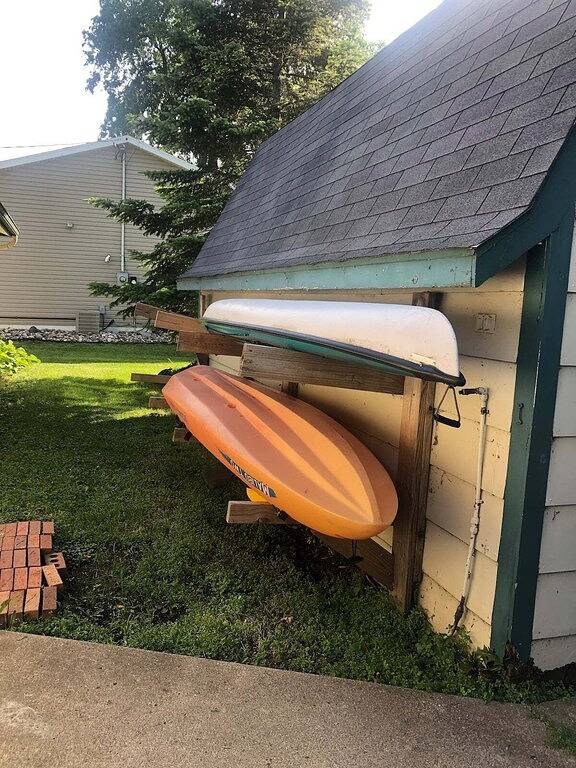 3 Bed Lake Home, Beach Vibes, Located on Dl Strip! in Detroit Lakes, Becker County