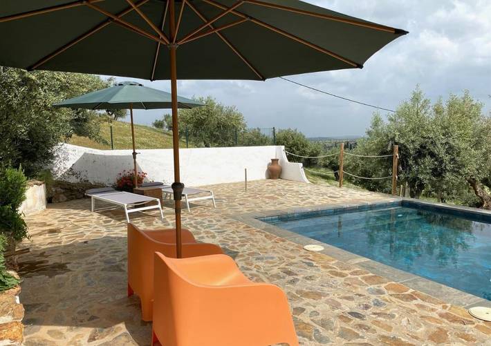 Casa de férias para 6 pessoas, com Terraço e Jardim e ainda Piscina and Vista em Município de Portel