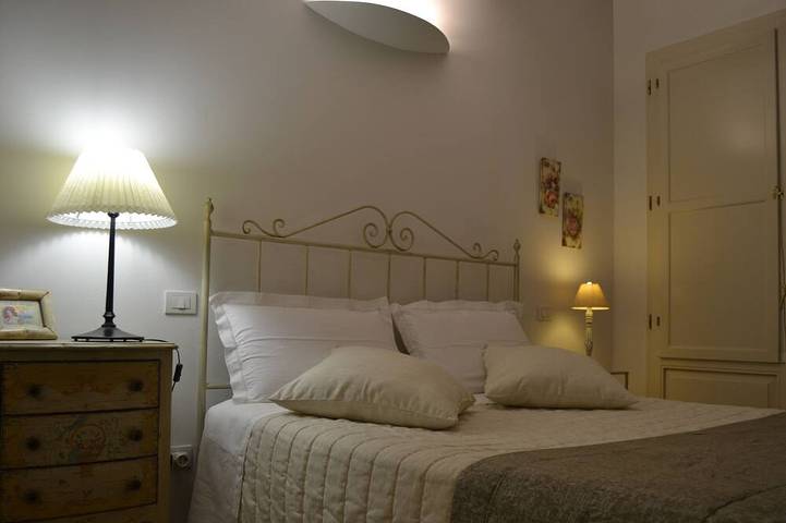 Holiday home for 3 people, with balcony and pool as well as garden - 1