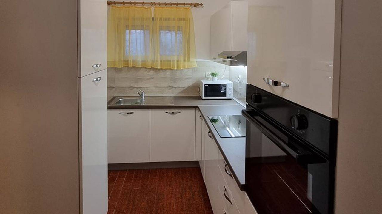 Ganze Ferienwohnung, Ferienwohnung für 10 Personen (120 m²) in Vlašići in Vlasici, Pag