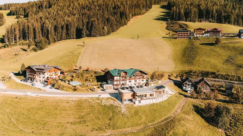 Ferienwohnung für 3 Personen, mit Sauna und Pool sowie Garten und Ausblick - 1