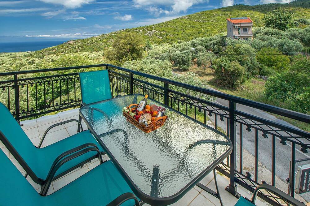 Unique apartment with spectacular sea view. in Thassos