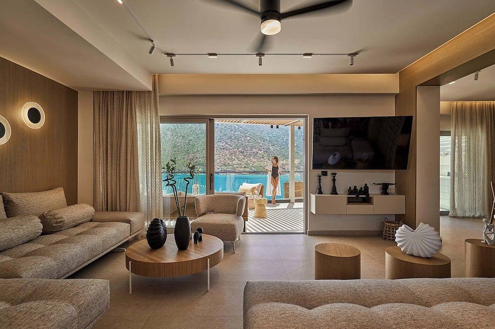 Ficus Seafront Villa, Eco Pool & Close to Beach in Bali (Crète), Région de Réthymnon