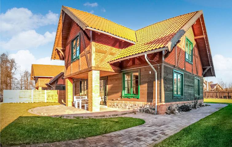 Ferienhaus für 12 Personen, mit Terrasse