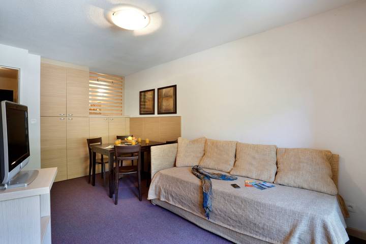 Gîte pour 4 personnes, avec piscine dans La Foux d'Allos - 2