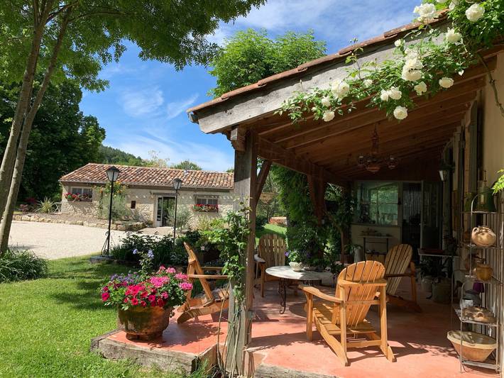 Ferienhaus 'Sautou' mit privatem Pool, Terrasse und Wlan in Penne-d'Agenais, Quercy