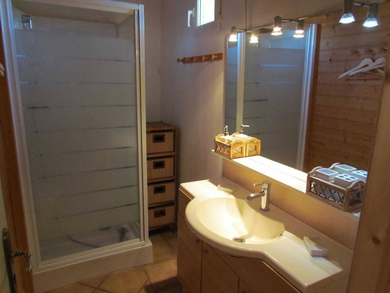 La tour in Casteil, Parque Natural Regional de los Pirineos Catalanes