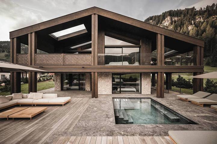 Villa für 8 Personen, mit Garten und Sauna sowie Whirlpool und Balkon in Südtirol