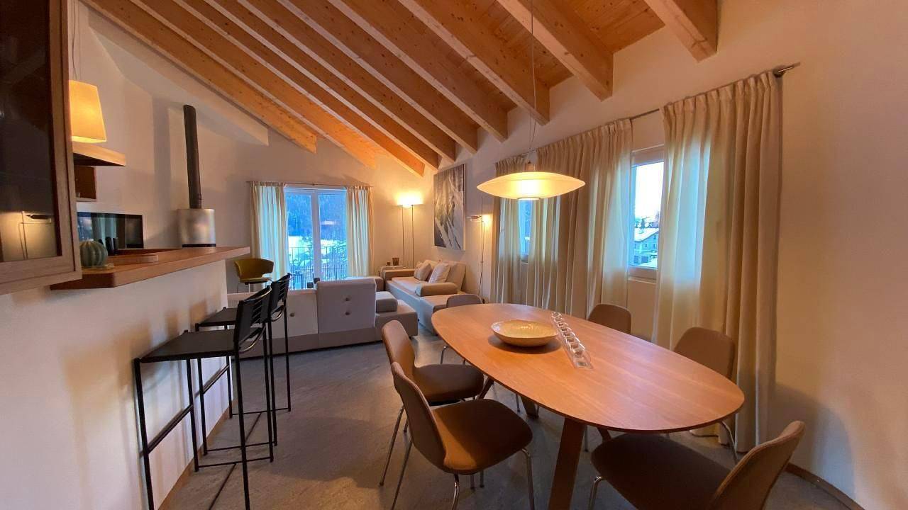 Ganze Ferienwohnung, Chesa Baia in La Punt-Chamues-ch, Oberengadin