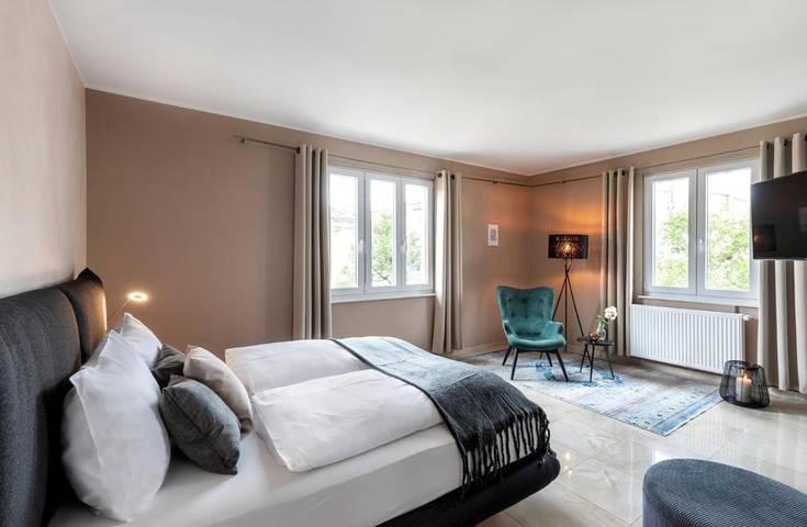 Ferienhaus für 10 Personen, mit Balkon und Terrasse sowie Garten und Sauna in Singen - 4