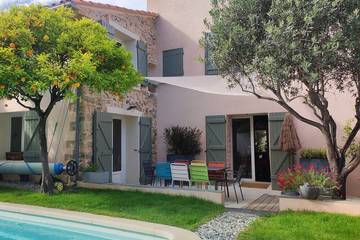 Villa pour 6 personnes, avec jardin et terrasse à Cuers