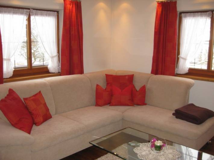 Gîte pour 2 personnes, avec jardin dans Rottau - 3