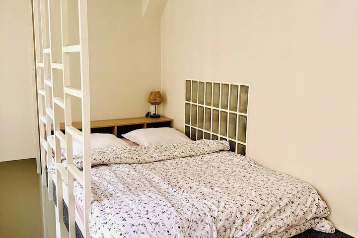 Apartamento entero, Beautiful 2-room apartment in Bordeaux's "Golden Triangle" in Burdeos, Región de Burdeos