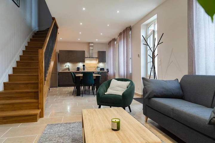 Location de vacances pour 4 personnes, avec terrasse, animaux acceptés à Hautvillers - 3