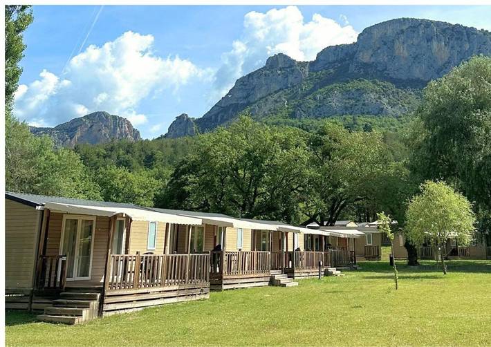 Bungalow pour 5 personnes, avec jardin dans les Gorges du Verdon