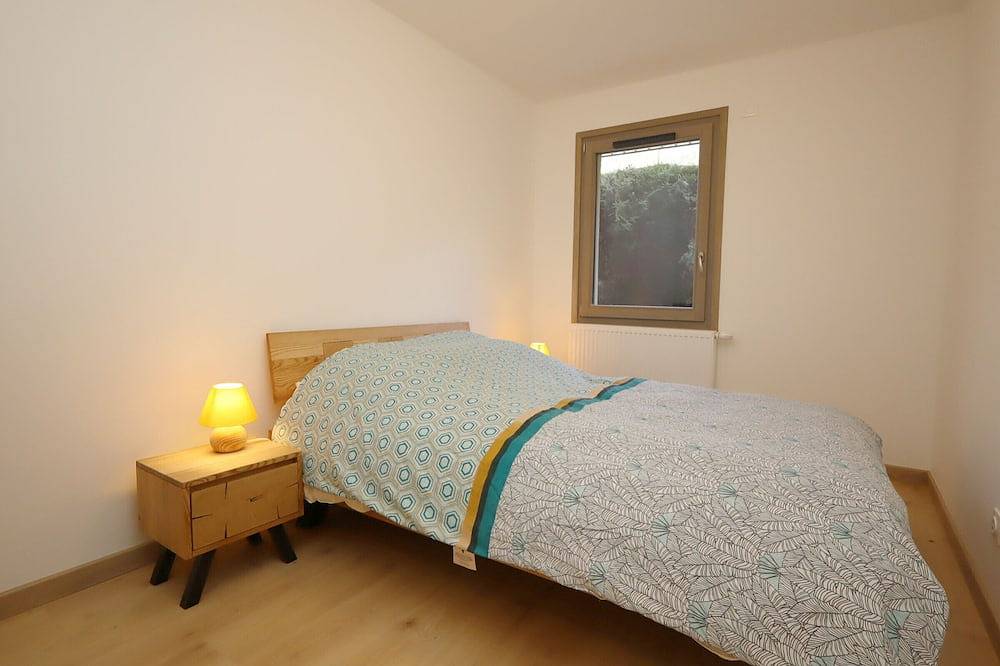 Entire apartment, Charming 3-Br Apartment with Terrace and Garage in Serene Servoz, Ideal for Families/Friends in Servoz, Bonneville region