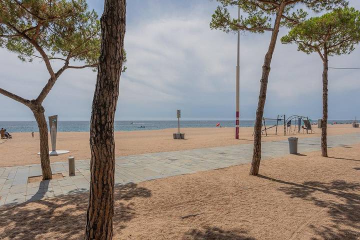 Casa rural para 8 personas, con jardín y terraza en Platja d'Aro - 3