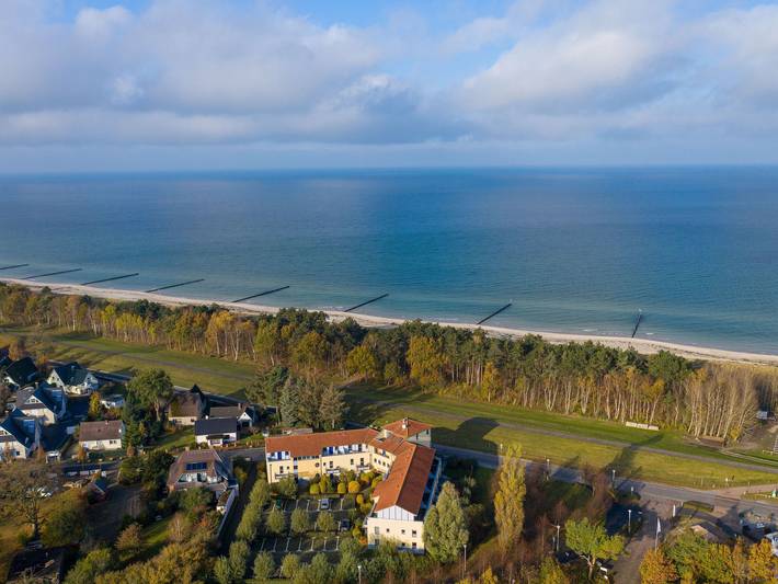 Ferienwohnung für 5 Personen, mit Terrasse und Garten in Zingst