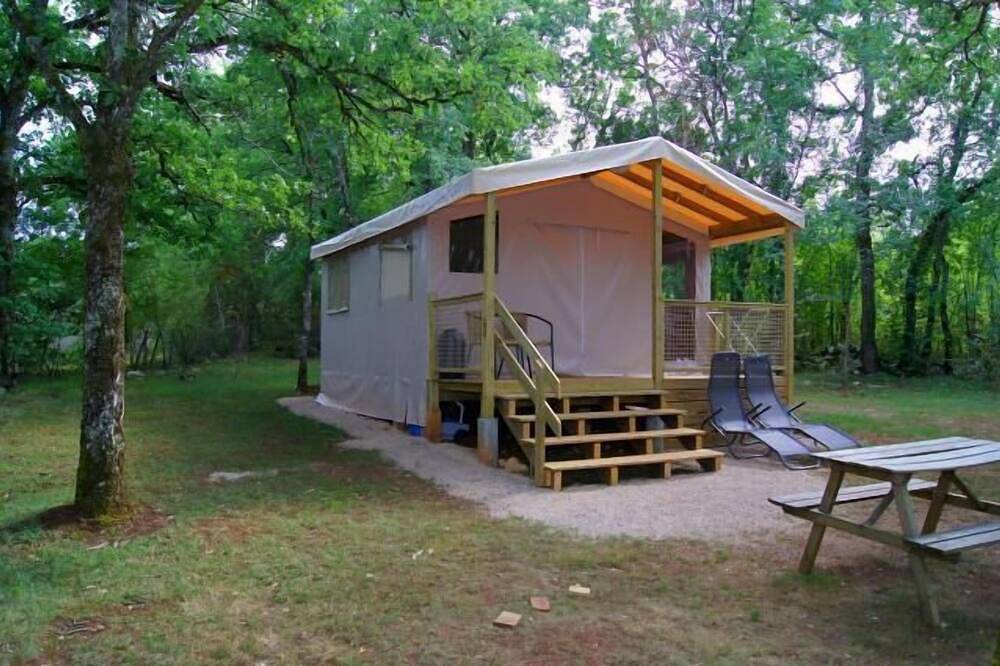 Glamping Lodge - Lodges du Bois Dodo in Septfonds, Quercy