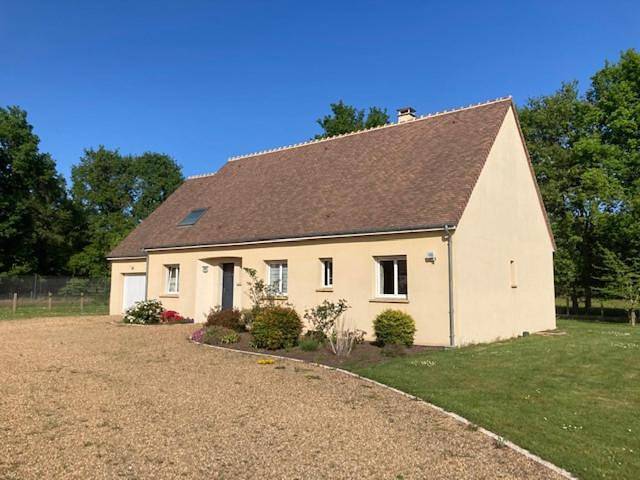 Location de vacances pour 9 personnes, avec jardin à Ruaudin - 2