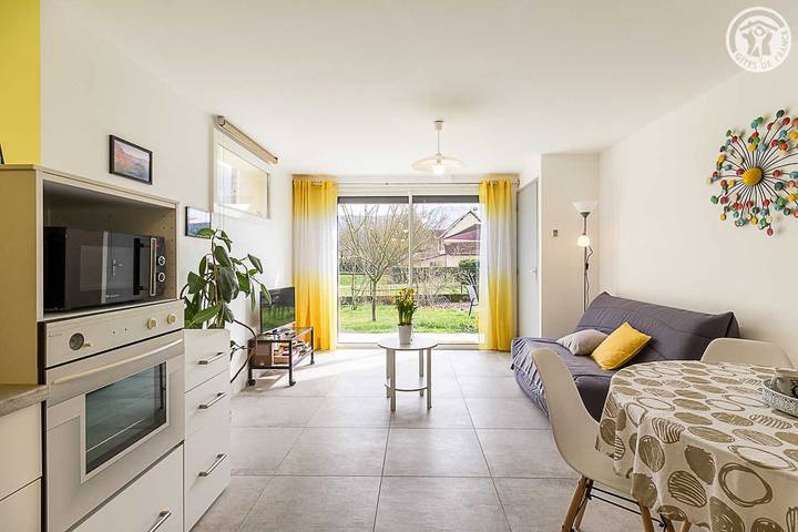 Gîte pour 3 personnes, avec jardin dans Lac d'Aiguebelette - 2