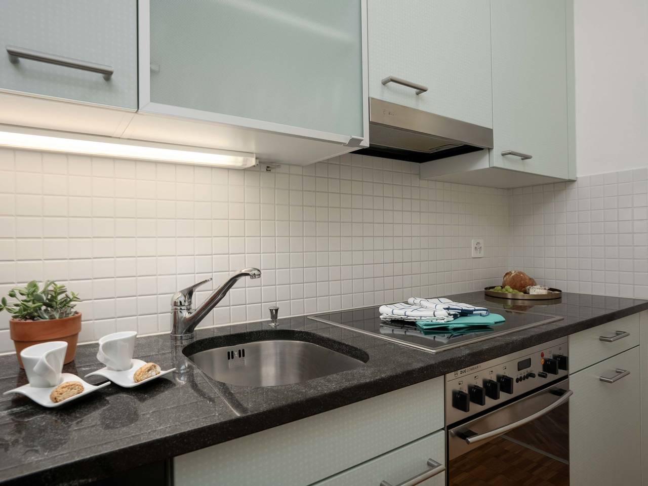 Apartamento entero, Double Room Classic in Ascona, Alpes Ticineses y del Verbano