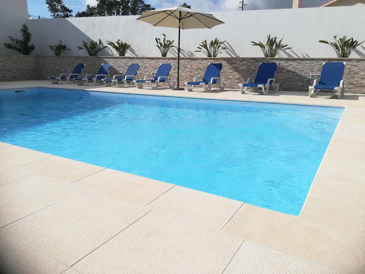 Villa 'Campo Mar - Golden House' con piscina privada in Cela, Leiria District