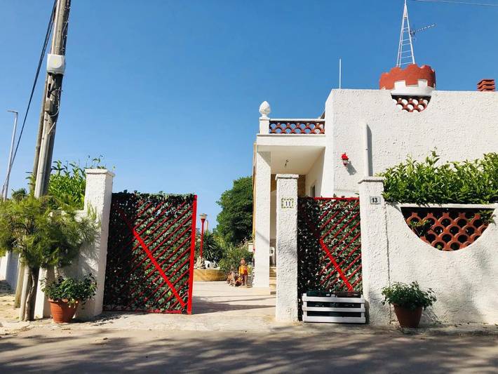 Location de vacances pour 6 personnes, avec jardin et vue à Torre Chianca - 4