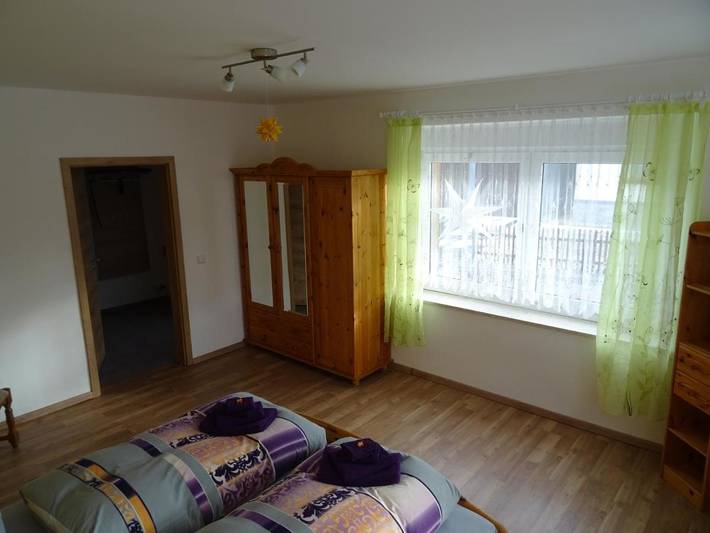 Ferienwohnung für 6 Personen, mit Terrasse in Crottendorf - 4