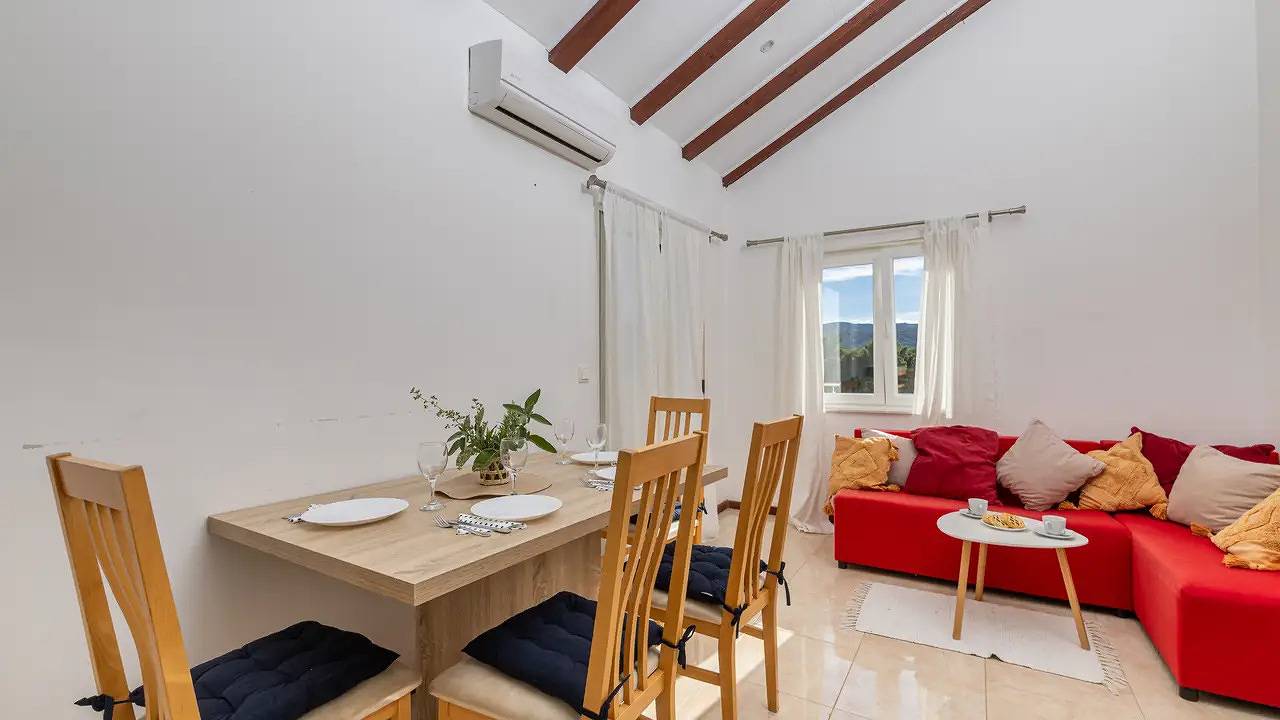 Ganze Ferienwohnung, Ferienwohnung für 5 Personen (47 m²) in Stari Grad in Stari Grad, Hvar