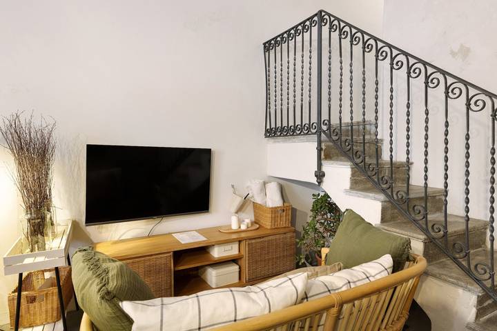 Entire apartment, Rosario Sicilian House – Authentic Charm in the Heart of the Historic Center in Casteldaccia, Palermo Province